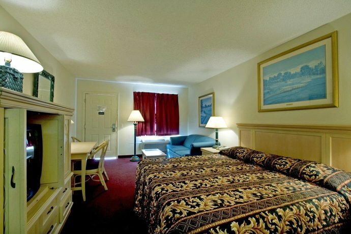 Гостиница Shining Light Inn & Suites в Орландо