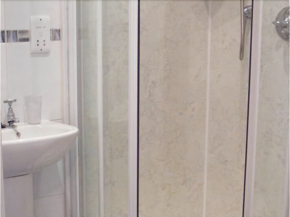 Фото Ashley House Guest House