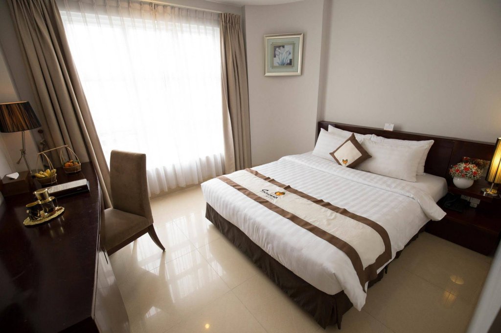 Фото Sanouva Saigon Hotel