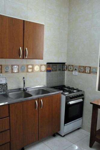 Фото Golden Palace Hotel Apartments