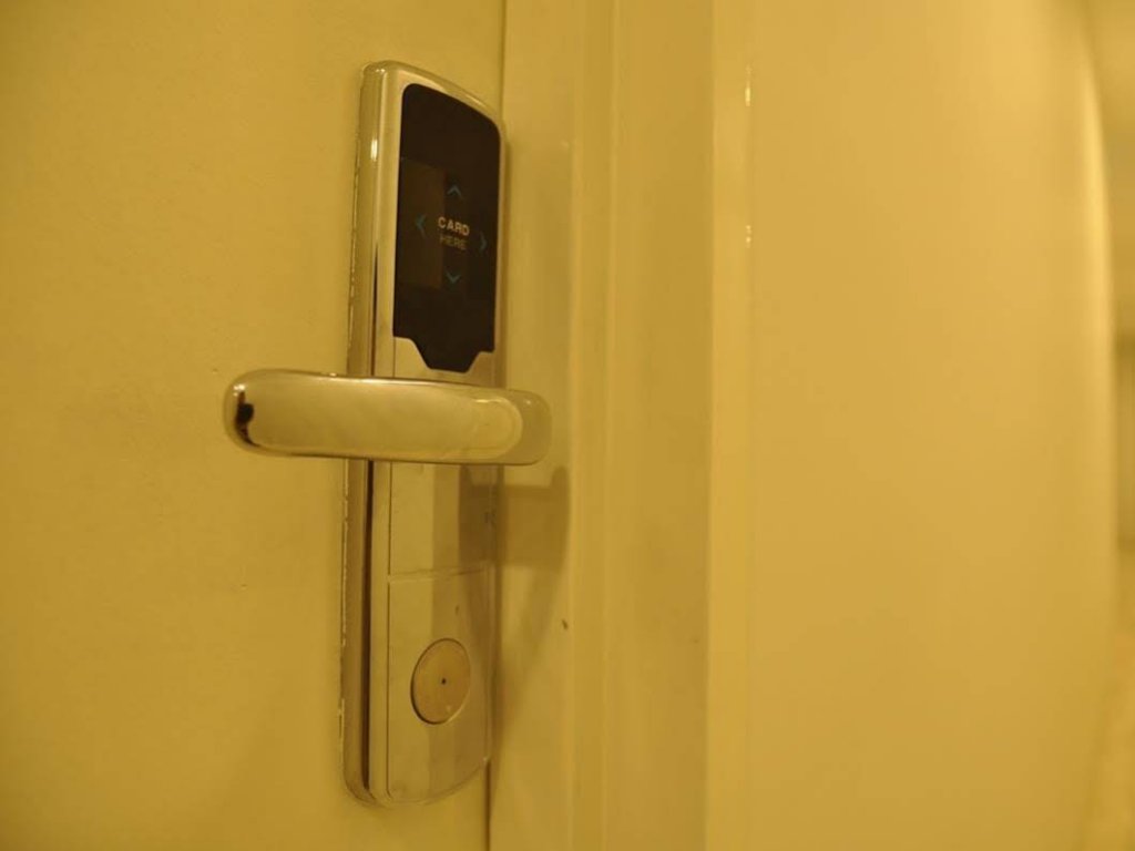 Фото Hotel Maluri