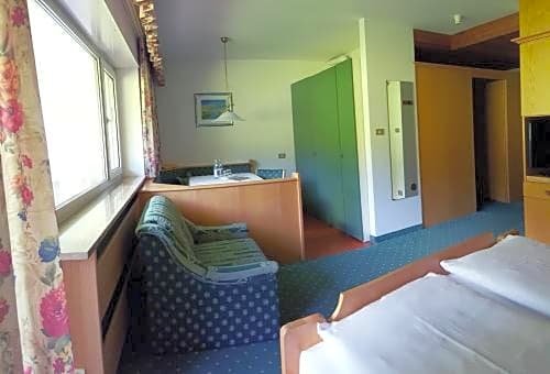 Фото Hotel Muhlenhof