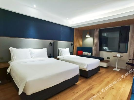 Фото Holiday Inn Express Sanya Bay