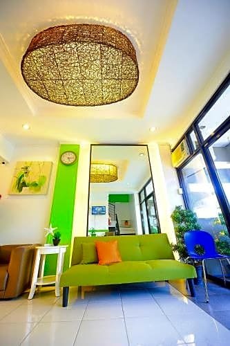 Фото First Pacific Inn