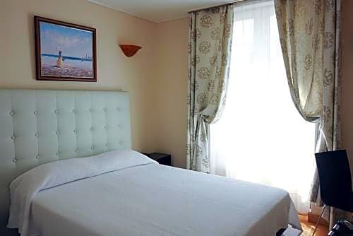 Фото Hôtel du Mont Blanc