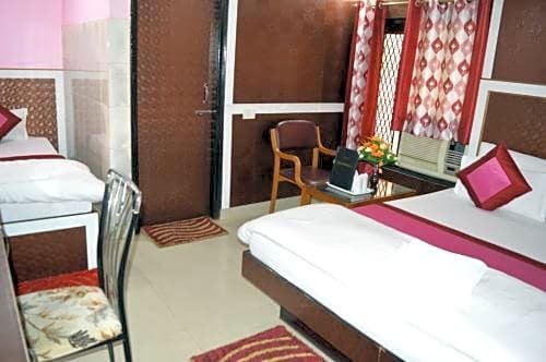 Фото Hotel Su Shree Continental