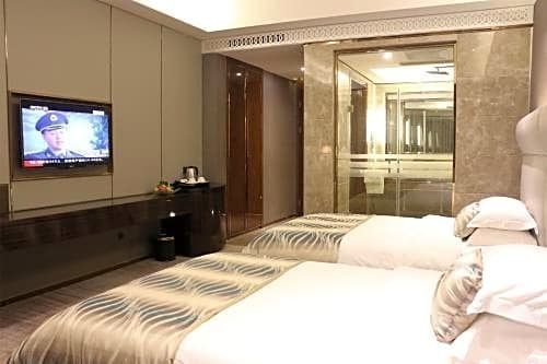 Фото Guangzhou Tongyu International Hotel