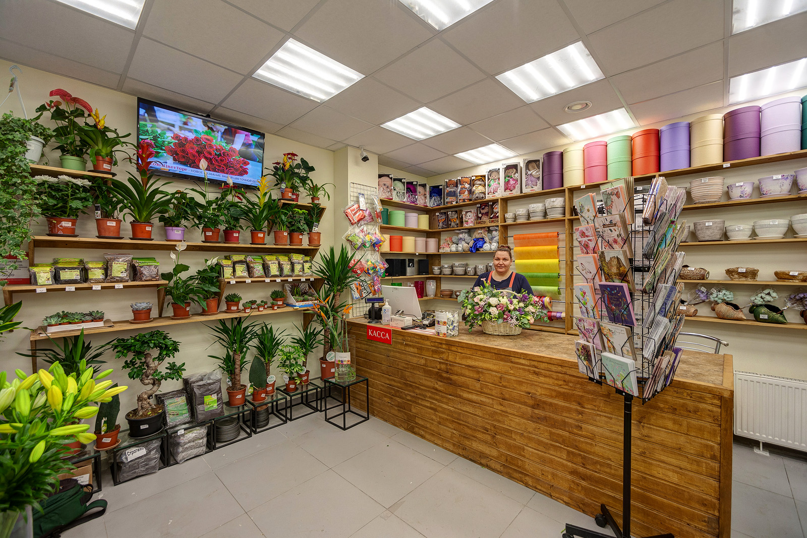 СоюзЦветТорг, доставка цветов и букетов, Кронштадтский бул., 7, Москва, Россия -