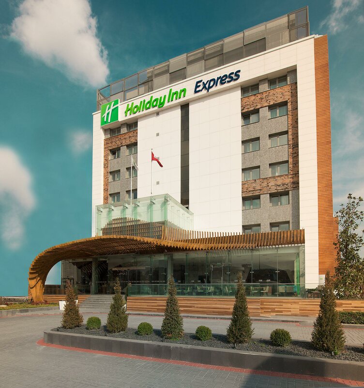 Гостиница Holiday Inn Express Istanbul Airport Hotel в Кючюкчекмедже