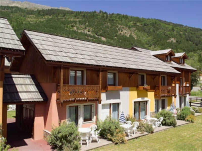 Гостиница Les Chalets du Jardin Alpin