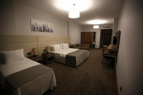 Гостиница Familya Hotel в Эрбаа