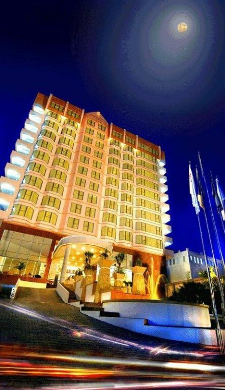 Гостиница Swiss-Belhotel Borneo Samarinda в Самаринде