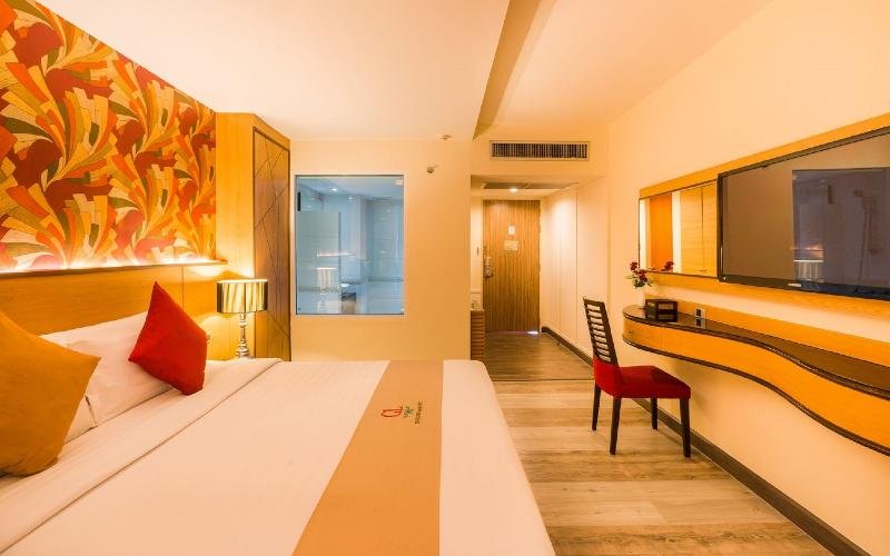 Фото Grand Lord Hotel