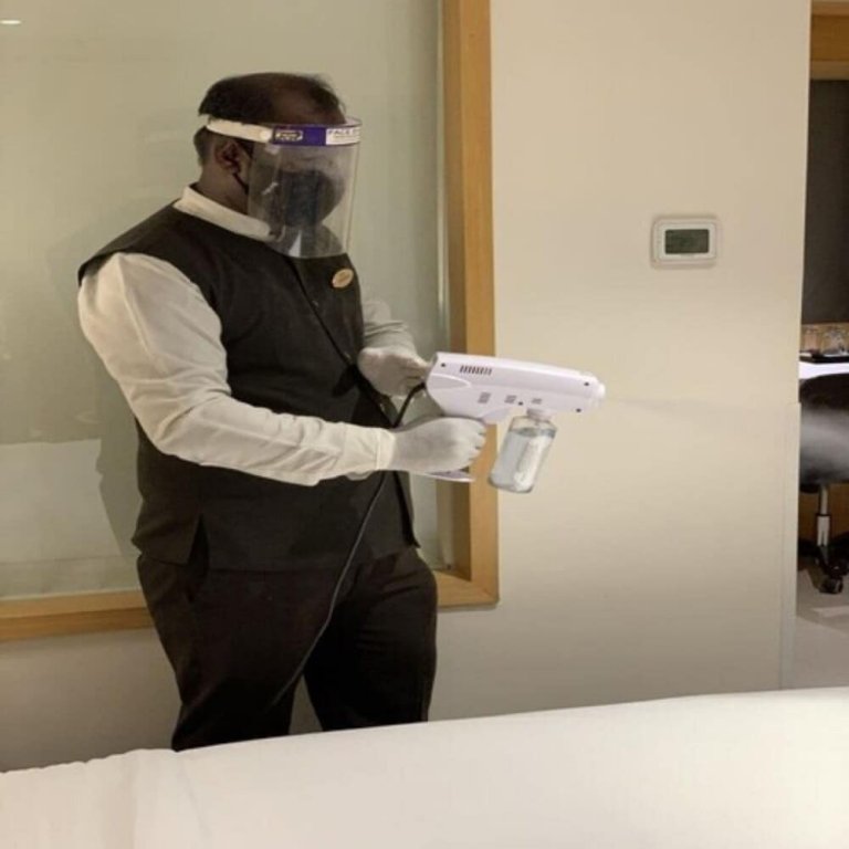 Фото Hotel Bawa Continental