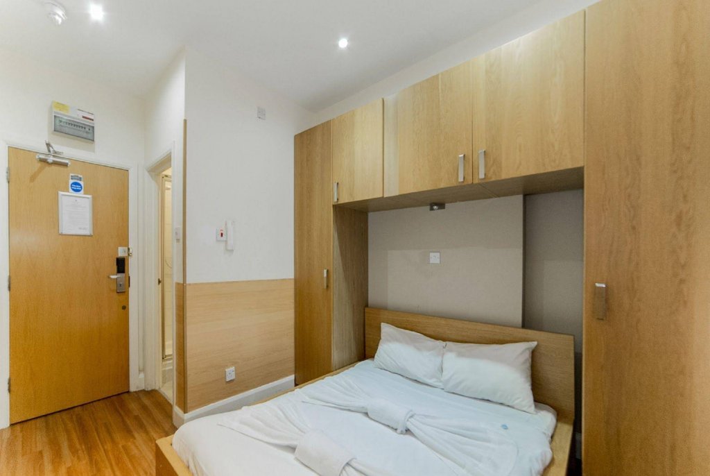 Фото Hyde Park Quality Apartment