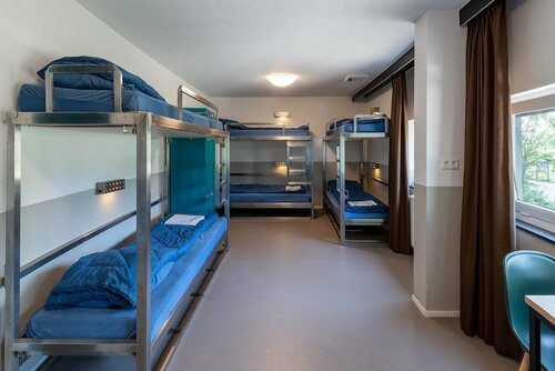 Гостиница Stayokay Haarlem - Hostel в Харлеме