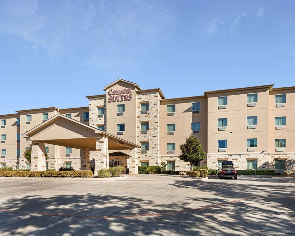 Фото Comfort Suites San Antonio North - Stone Oak