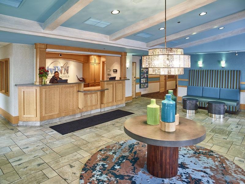 Фото LivINN Hotel Minneapolis North Fridley