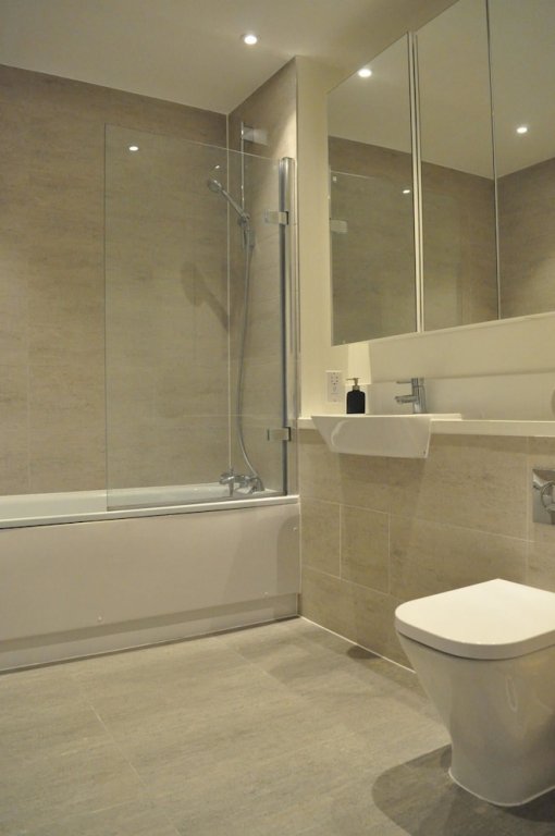 Фото Fantastic Modern 1 Bed in Brixton