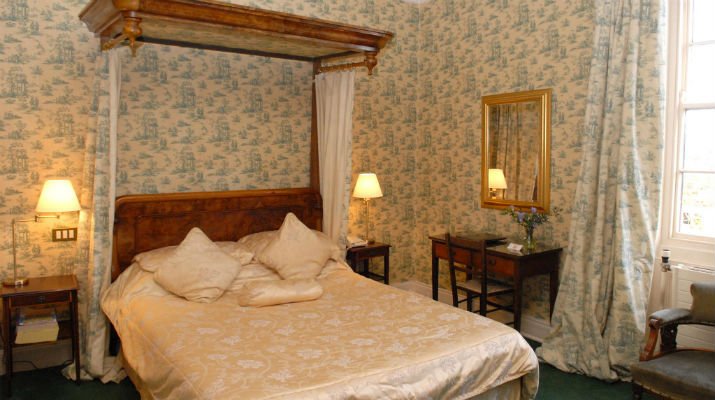Фото Londonderry Arms Hotel