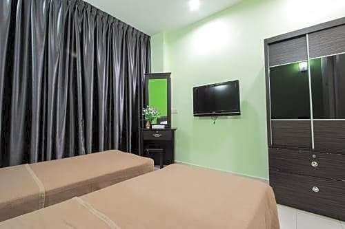 Фото Brilliant Hotel