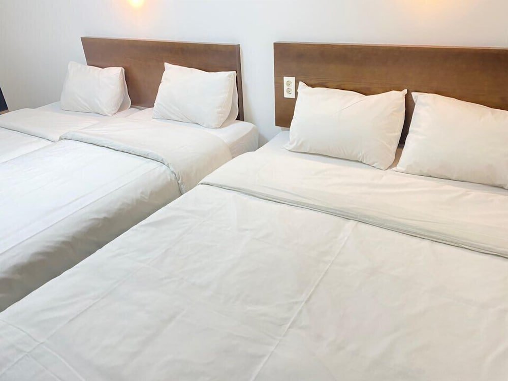 Фото Ekonomy Guesthouse Haeundae