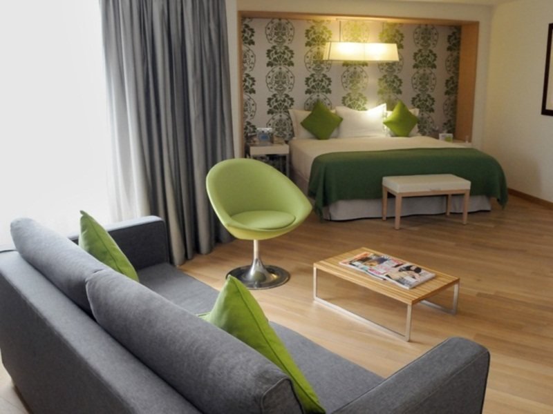 Фото Hotel NH Nice