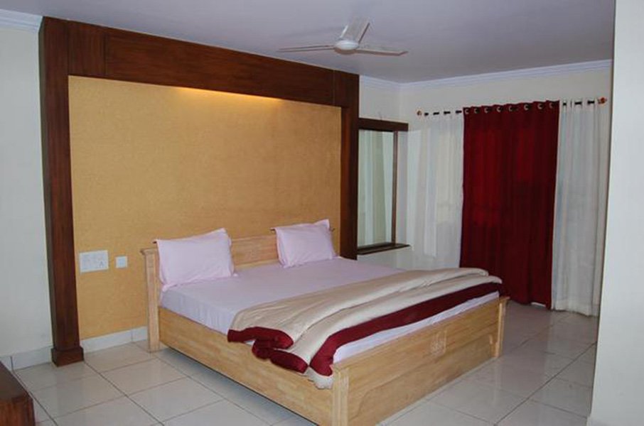 Фото Hotel Supreme Parkview, Madhapur, Hyderabad