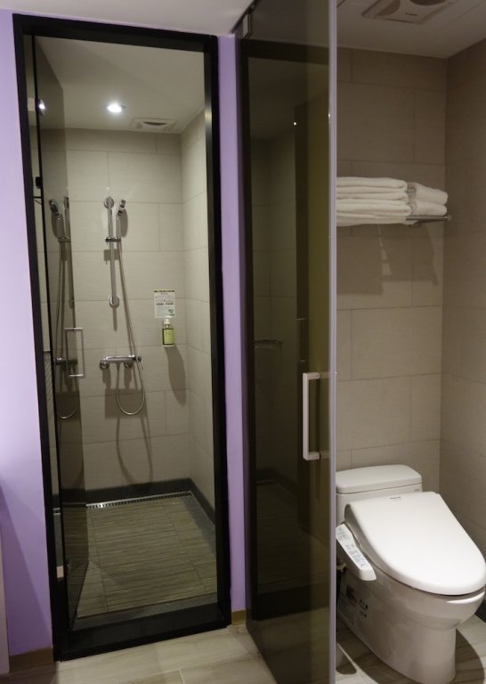 Фото Uinn Business Hotel - Taipei Shilin