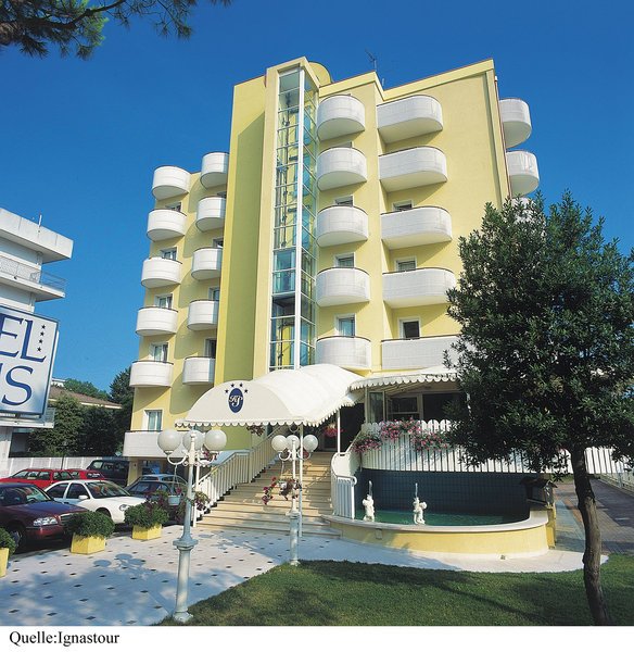 Фото Salus Smart & Chic Hotel