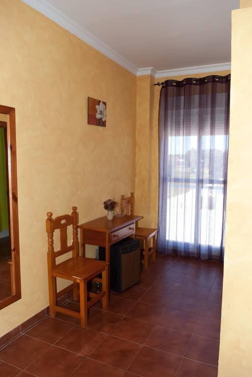 Фото Hostal Restaurante El Mero