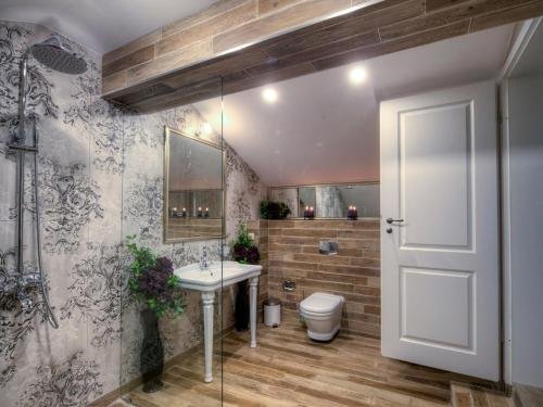 Фото Family Hotel Agoncev