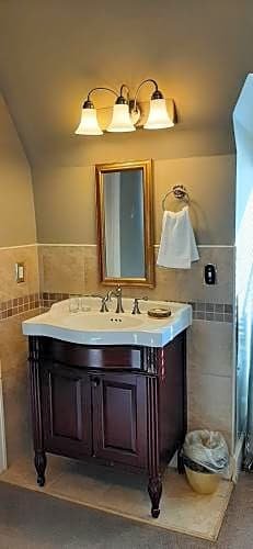 Фото The DeBary Inn