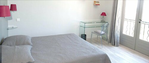 Гостиница La Villa Sanary-Sur-Mer в Санари-сюре-Мер