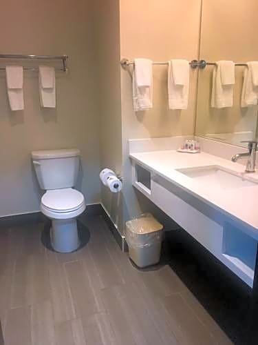 Фото Southfort Inn