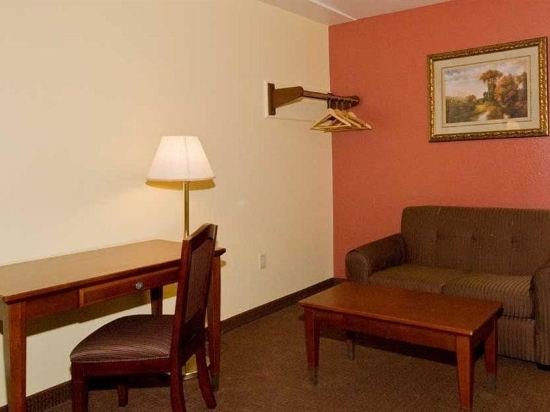 Фото Regency Inn & Suites