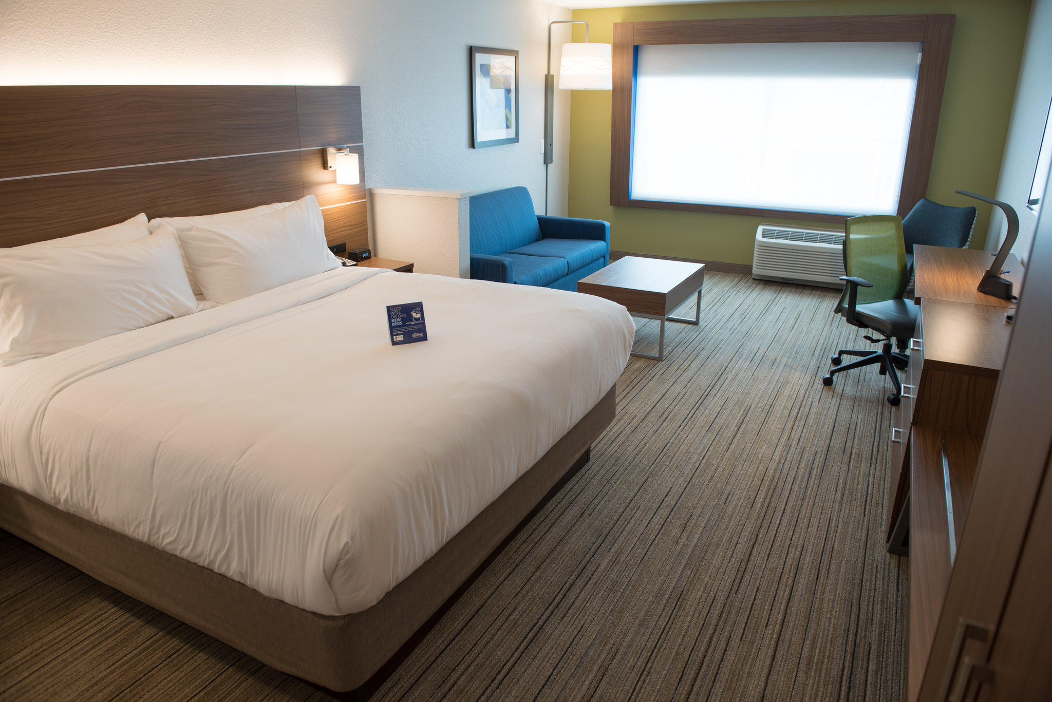 Фото Holiday Inn Express & Suites Mishawaka - South Bend, an Ihg Hotel