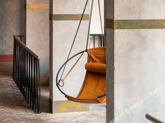 Фото Bermonds Locke