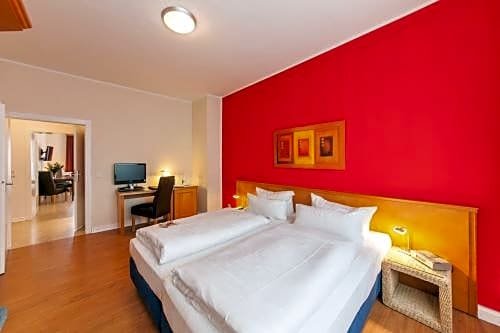 Фото Hotel Flora Düsseldorf