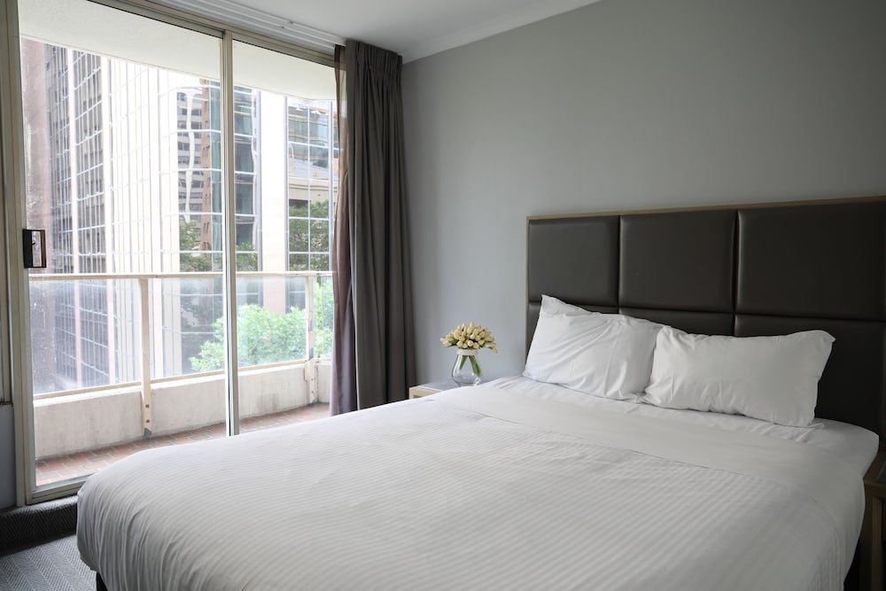 Фото Madison Carrington Apartments