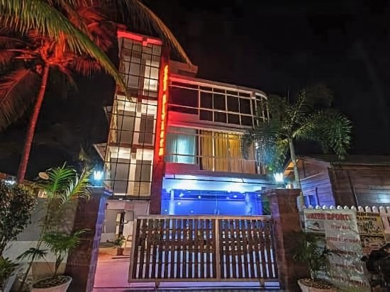 Фото Sal Riviera