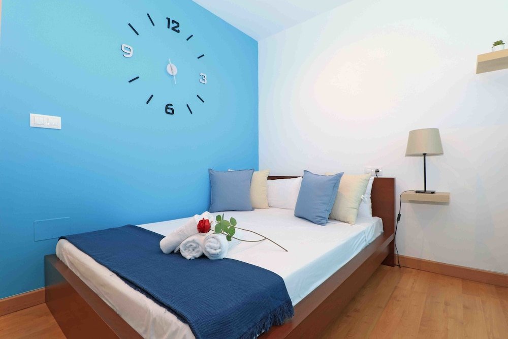 Фото Del Parque Flats Estudio Lagunillas