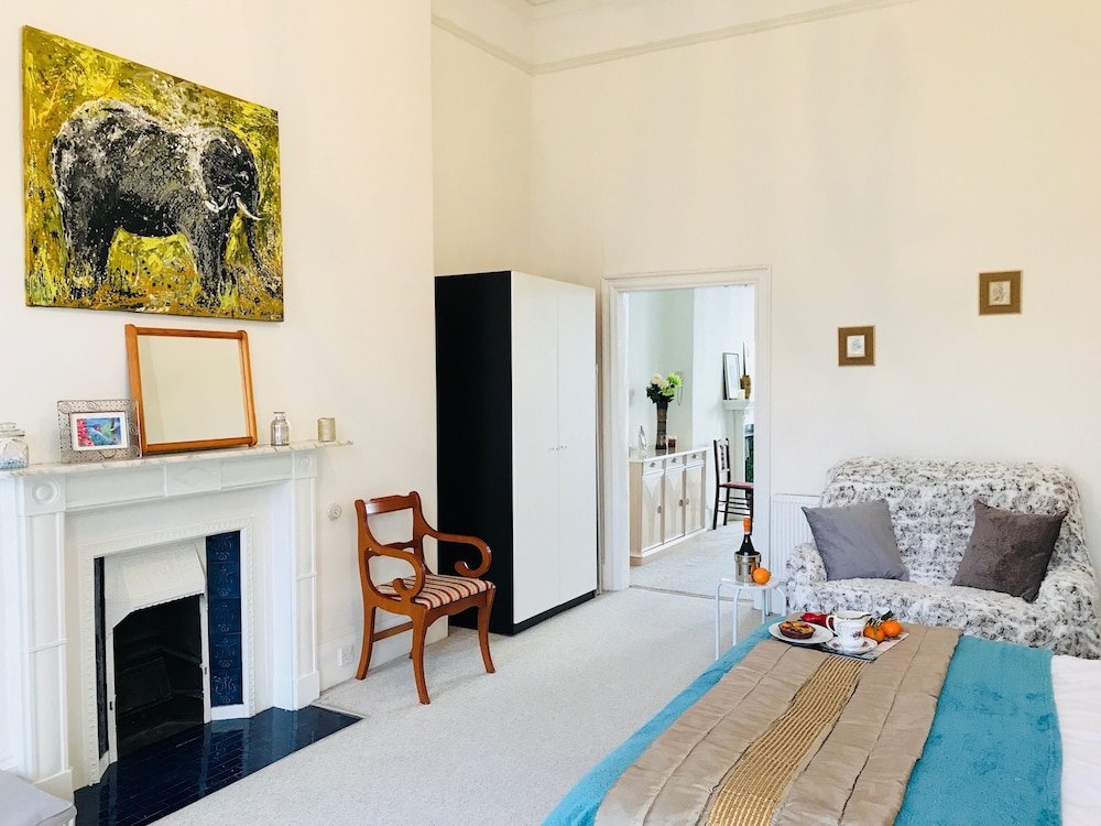 Фото Grosvenor Villa