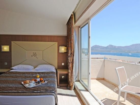 Фото Hotel le Rocher