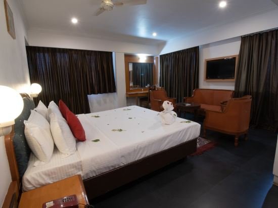 Фото Dfront Golden Palace