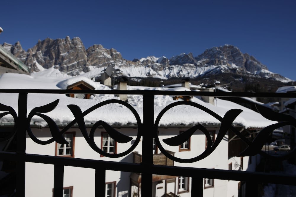 Фото Отель Cortina