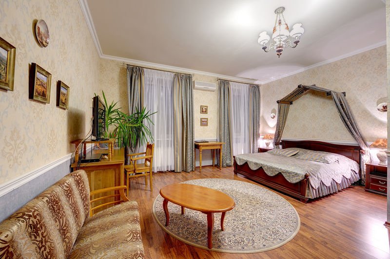 Фото Зорянка