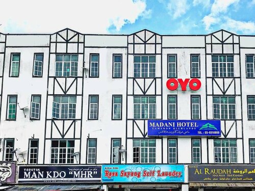 Гостиница Madani Hotel