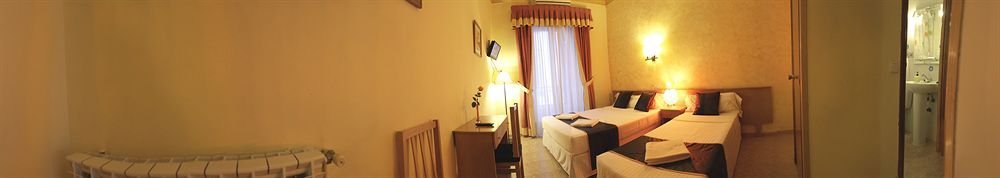 Фото Hostal Oporto