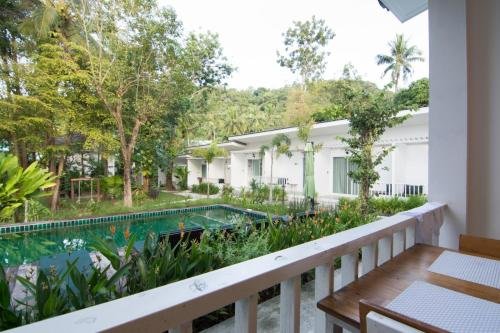 Фото Whalecome Aonang Resort